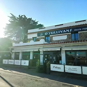 Apartahotel O'sullivans Bar And
