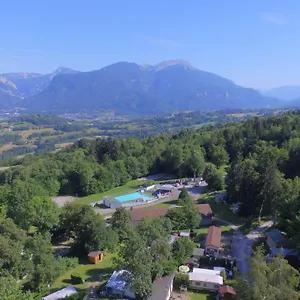 https://team-holiday-camping-le-balcon-de-chartreuse.hotels-rhonealpes.com